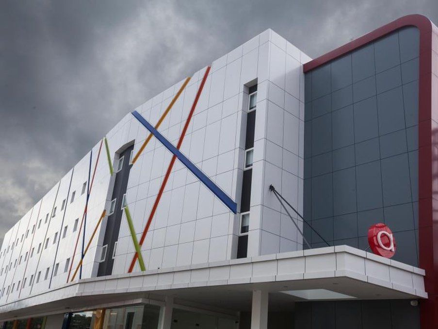 Amaris Hotel Samarinda Dış mekan fotoğraf